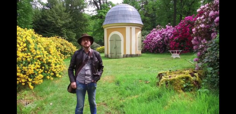 Schlosspark Gaußig ein Blütenmeer in der Oberlausitz