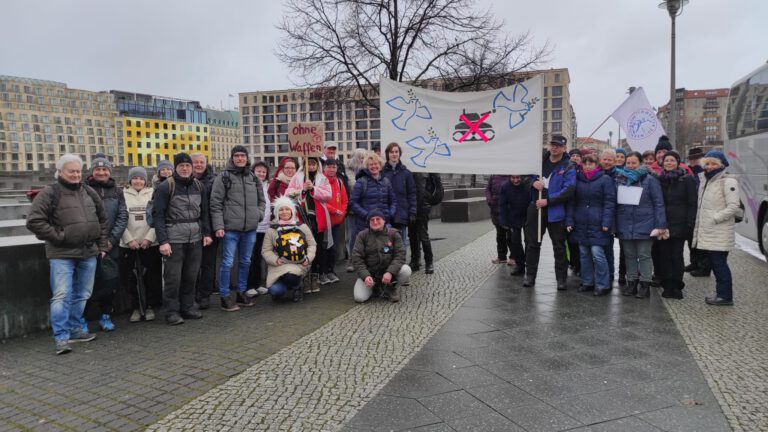 Gemeinsam mit ca 50000 Menschen für Frieden in Berlin